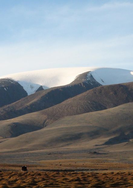 File:Sutai Mount, Altai Mountains ...