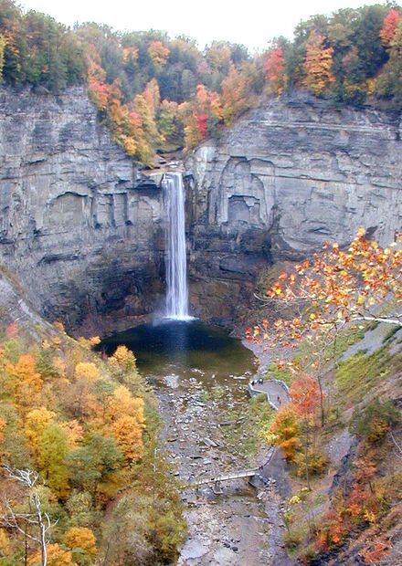 File:Taughannock Falls.JPG - Wikimedia ...