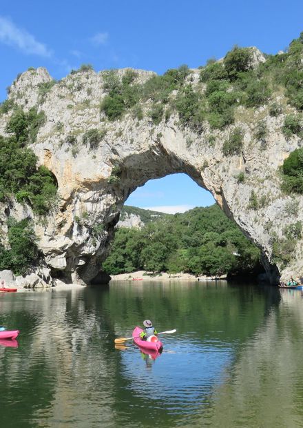 Fichier:Pont d'Arc 005.jpg — Wikipédia