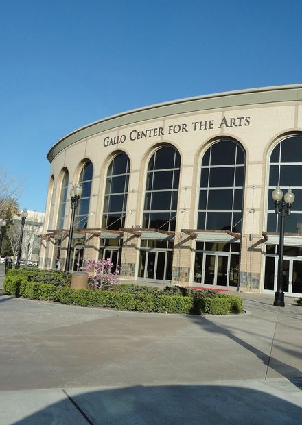 File:Gallo Center for the Arts Modesto ...