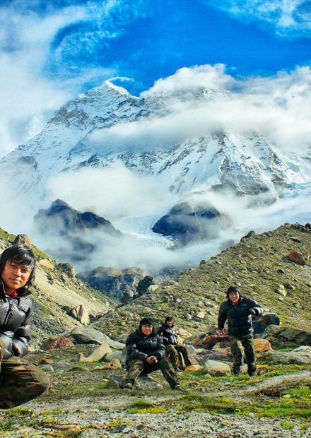 at Makalu Base Camp (3852179714).jpg ...