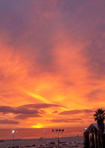 File:Santa Monica Sunset.JPG - Wikipedia