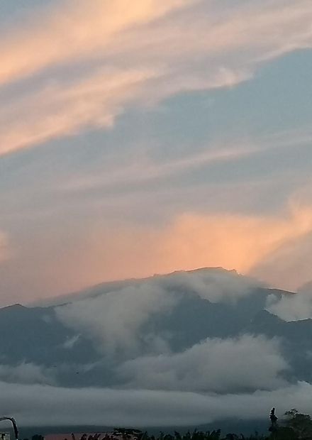 File:The Great Bioko mountain.jpg ...
