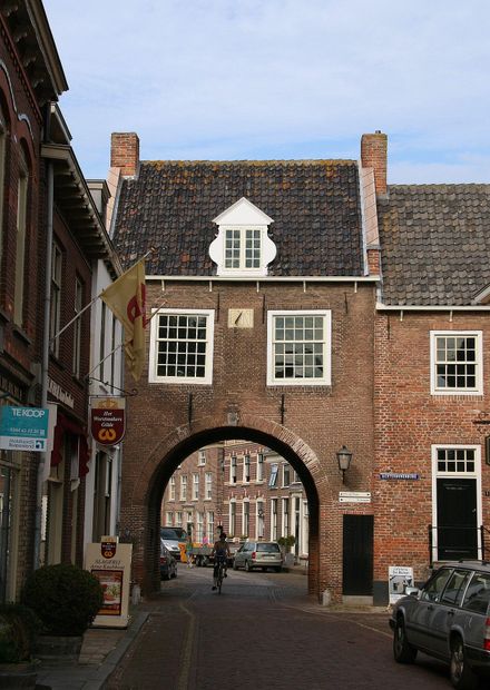Bestand:Buren - Voorstraat ...