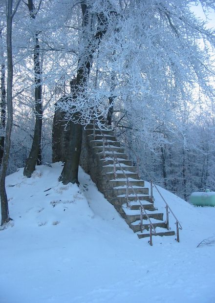 File:Belgium, Botrange, Monument.JPG ...