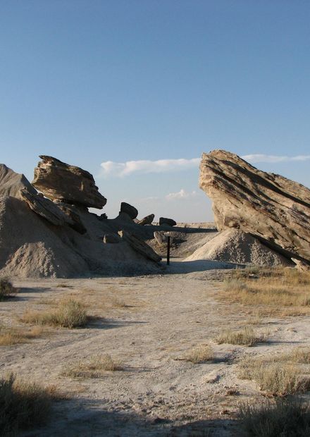 File:Toadstool Geologic Park.jpg ...
