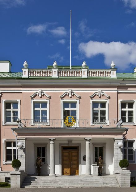 File:Palacio presidencial Kadriorg ...