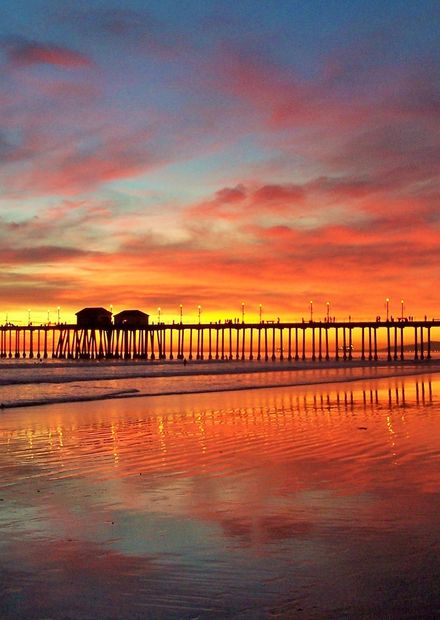 File:Huntington Beach Ca. Pier Winter ...