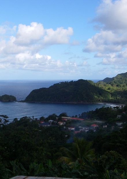 File:Dominica - Castle Bruce.jpg ...