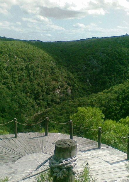 File:Quebrada de los Cuervos Treinta y ...