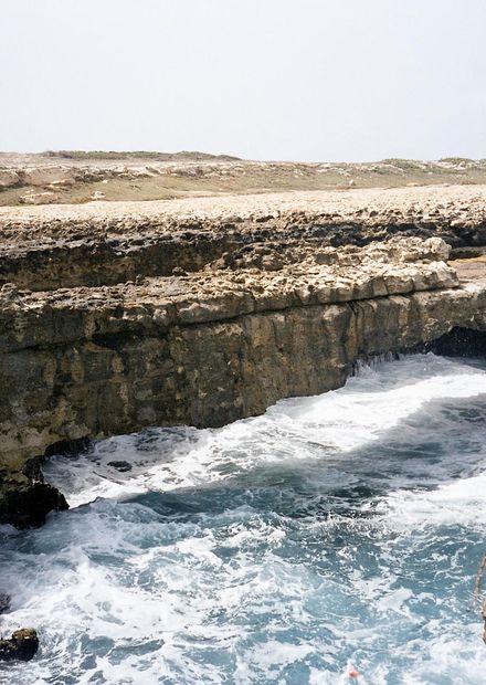 File:Antigua natural stone bridge.jpg ...