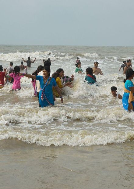 Sea Waves - New Digha Beach ...