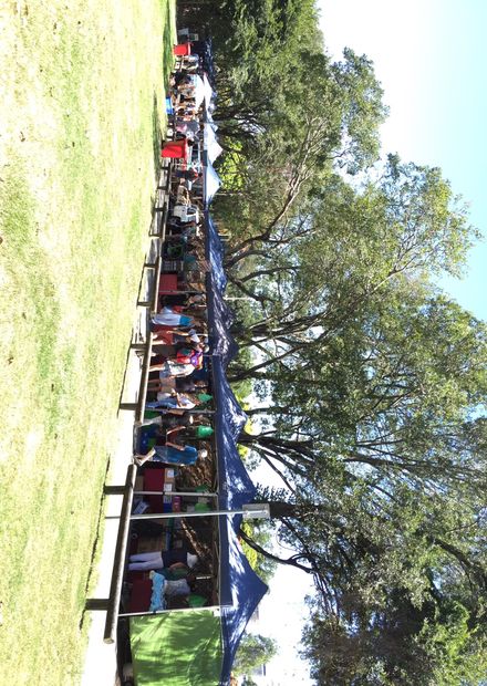 File:West End Market, Davies Park, West ...
