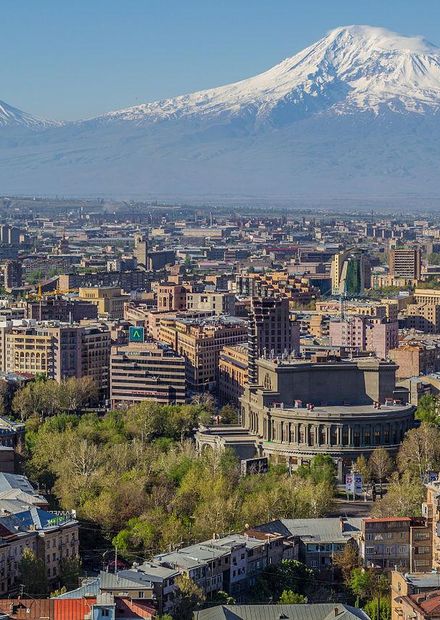 File:Mount Ararat and the Yerevan ...