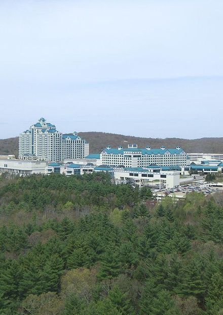 File:Foxwood Casino.JPG - Wikimedia Commons