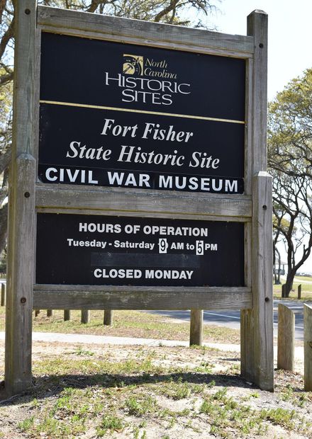 File:Sign Fort Fisher State Historic ...