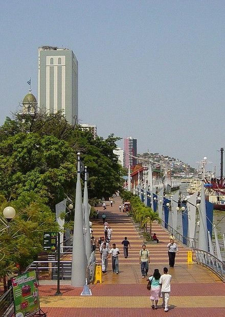 File:Guayaquil Malecon2000.JPG ...