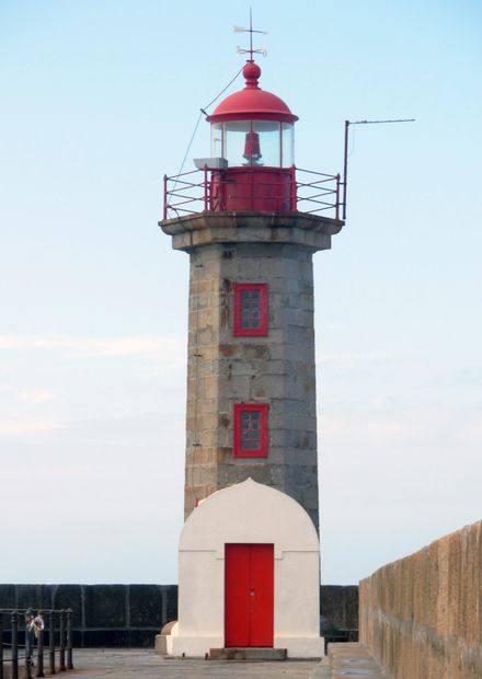 Ficheiro:Felgueiras Lighthouse Close Up ...