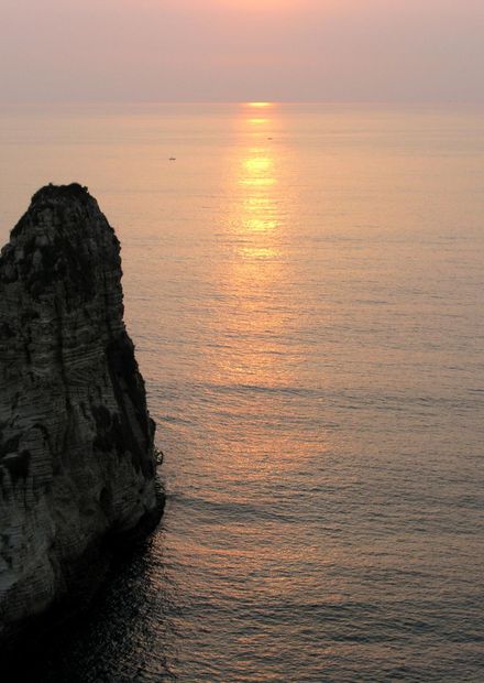 File:A sunset on the Mediterranean sea ...