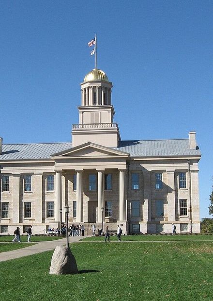 File:Old Capitol Iowa City.jpg ...