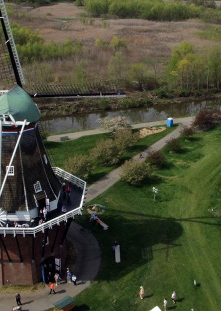 Windmill Island Gardens - Holland Mi ...