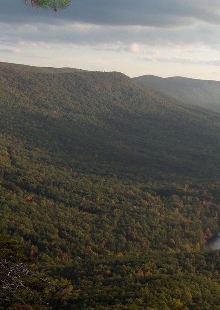 File:Cheaha Lake in the Fall.jpg ...