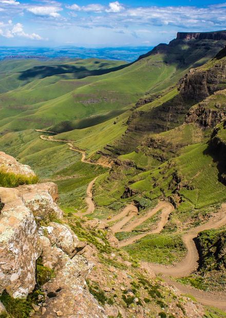 File:Sani Pass heading into Lesotho.jpg ...
