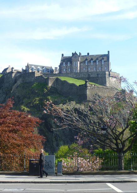 Princes Street, Edinburgh.JPG ...