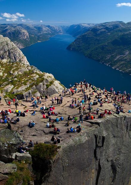 File:Preikestolen Pulpit Rock Lysefjord ...