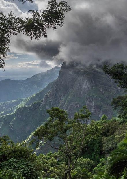 File:Western Usambara.jpg - Wikimedia ...