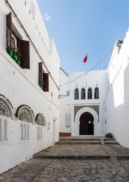 File:Kasbah, Tánger, Marruecos, 2015-12 ...