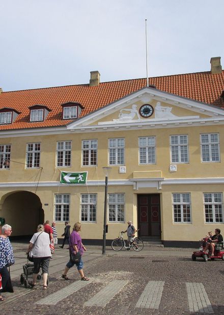 File:Køge Town Hall +1.jpg - Wikimedia ...