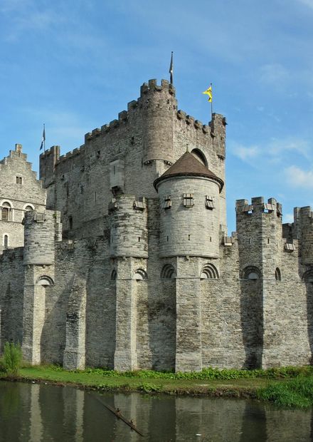File:Gent Gravensteen R01.jpg - Wikipedia