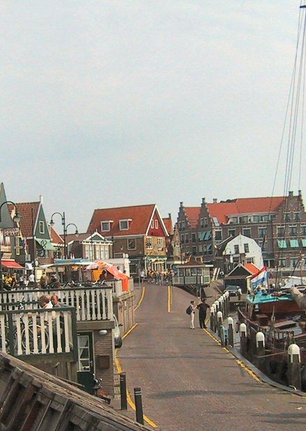 File:Nederland volendam.JPG - Wikimedia ...