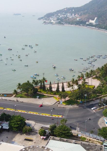 File:Vung Tau, Viet Nam 2021.jpg ...