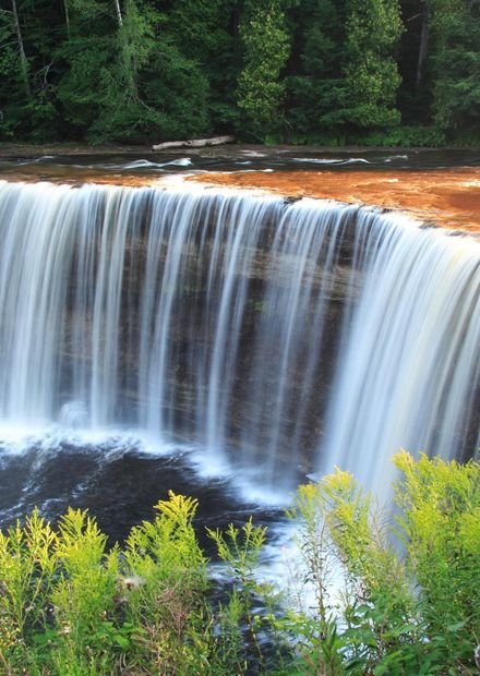 File:Tahquamenon falls upper.jpg ...