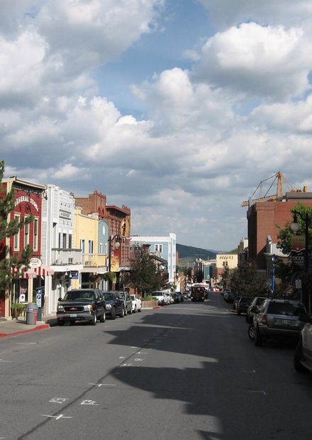 File:Parkcity1.JPG - Wikimedia Commons