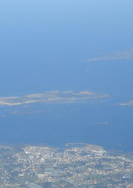 File:Herm, Sark and Jethou.jpg ...