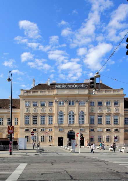 File:Wien - Museumsquartier.JPG ...