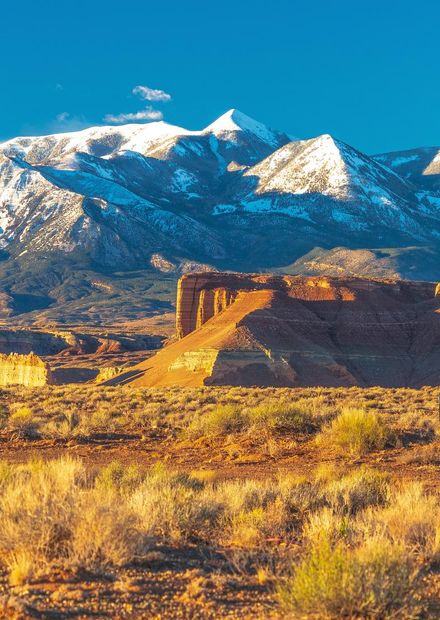 File:Mount Ellen, Henry Mountains.jpg ...