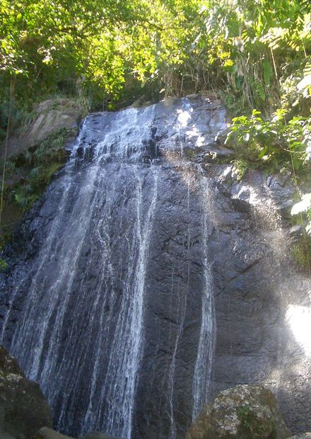 File:Cascada La Mina La Mina Falls Big ...