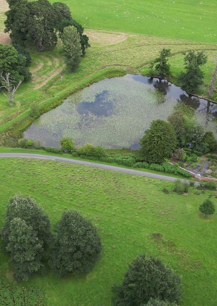 File:Castell Powys, y Trallwng, ym ...