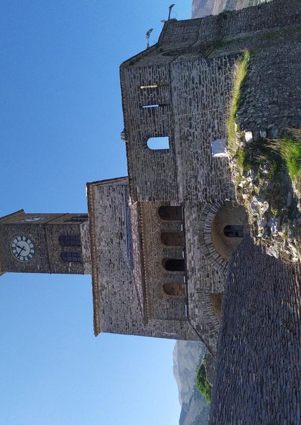 File:Gjirokastër castle clock tower.jpg ...