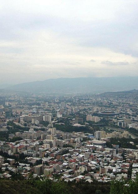Tbilisi from Mtatsminda Park.JPG ...