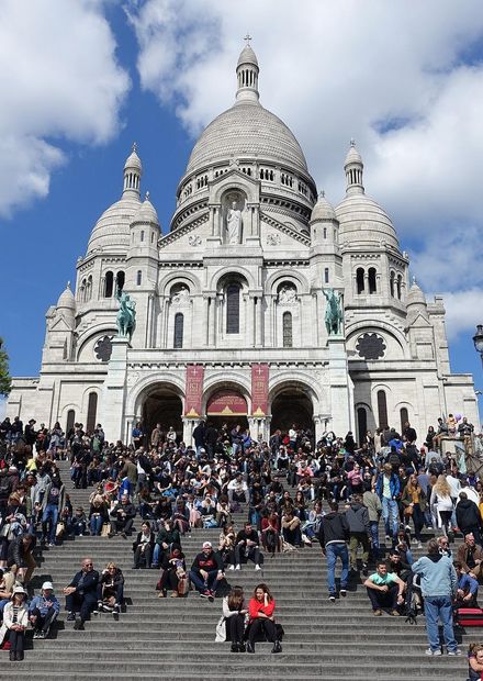 de Montmartre @ Paris (34188687416).jpg ...