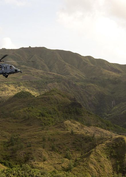 HSC-25 Rescues Stranded Hiker ...