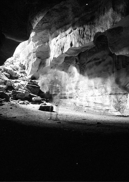 File:In Amboni caves, Tanga.jpg ...