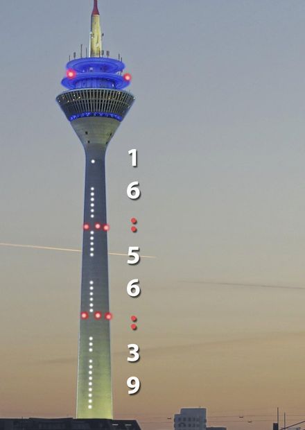 Rheinturm - Lichtzeitpegel.jpg ...