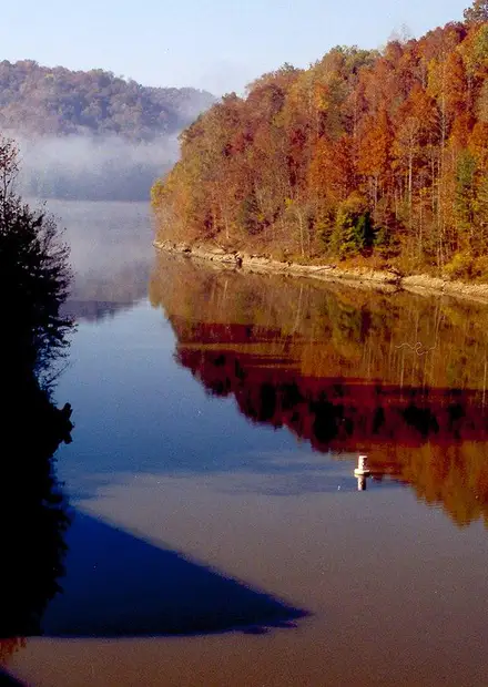 File:Martins Fork Lake Kentucky.jpg ...