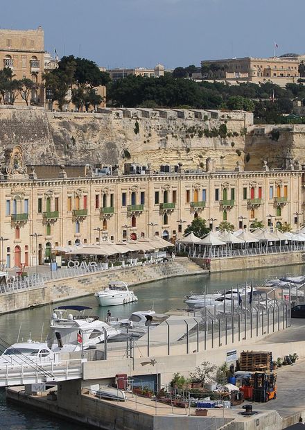 File:3 Valletta waterfront 090917.jpg ...